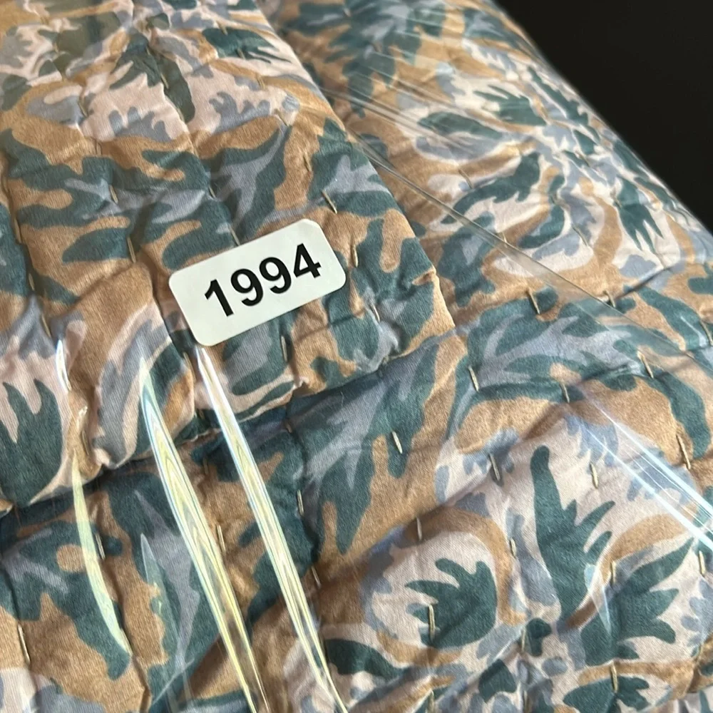 West Elm Lennon F/Q quilt and 2 standard shams